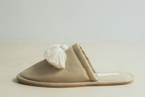 comfortable bathroom shoes with tassels
