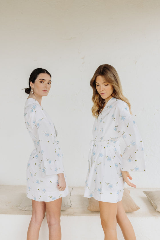 Kara Kimono Linen Robe - Blue floral