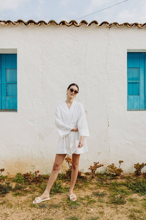 Kara Kimono Linen Robe - White