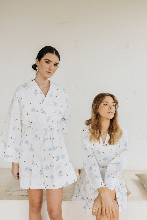 Kara Kimono Linen Robe - Blue floral