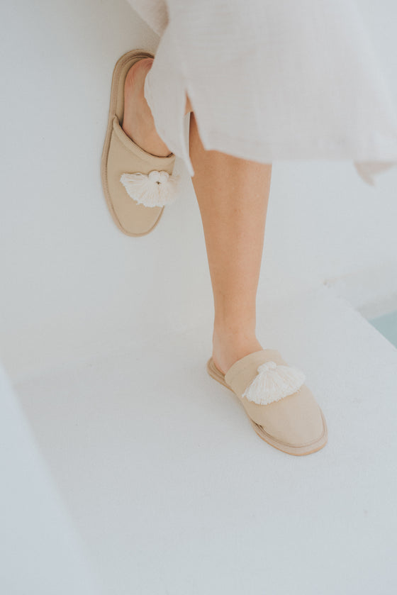 women's slippers